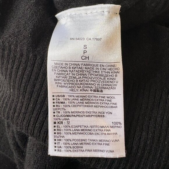 Banana Republic Black V-Neck 100% Merino Wool Sweater Size Small Men's Preppy - Picture 5 of 6